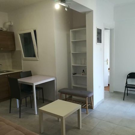 Central Location Acropolis -Fix, 2 Bedroom Apartment Athena Bagian luar foto